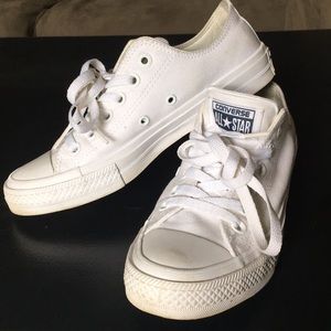 White converse